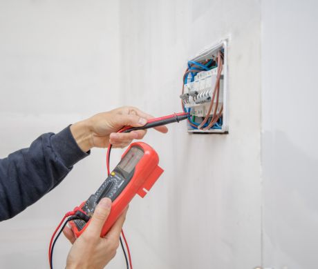 Electrical Repair handyman services in Dubai
