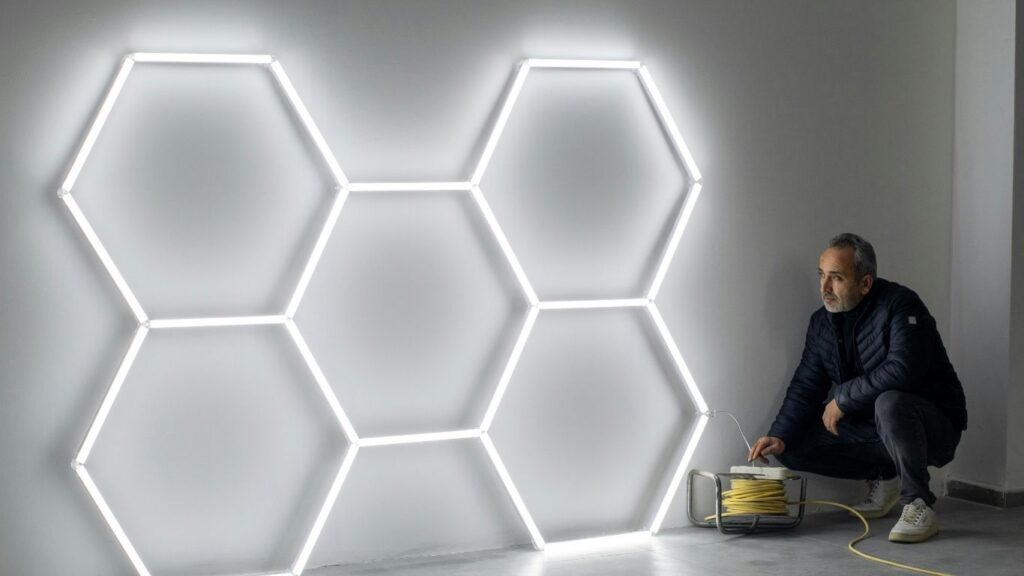 Ceiling services in Dubai